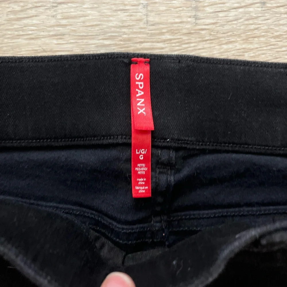 SPANX Black Flare Women's Jeans Obsidian Rinse - Size Large - Picture 3 of 7